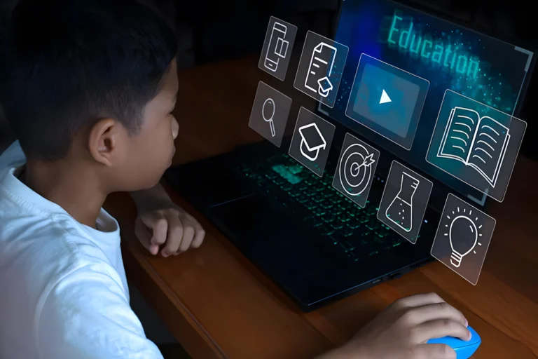 Estudando com IA-imagem FREEPIK