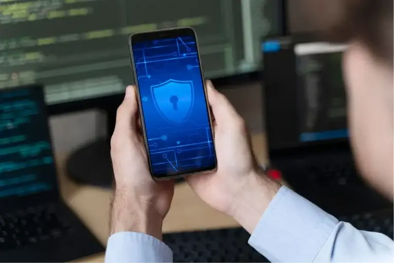 Segurança Mobile 2025 imagem Freepik